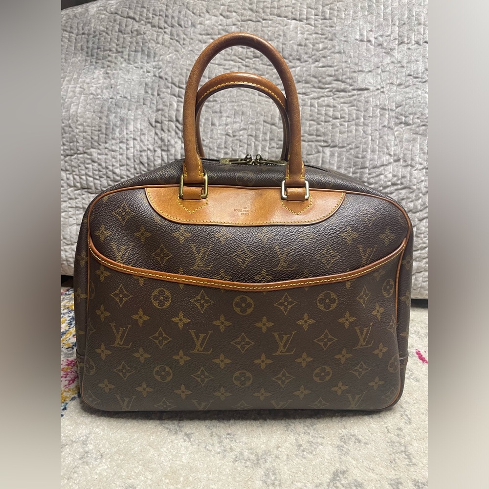 Louis Vuitton Deauville